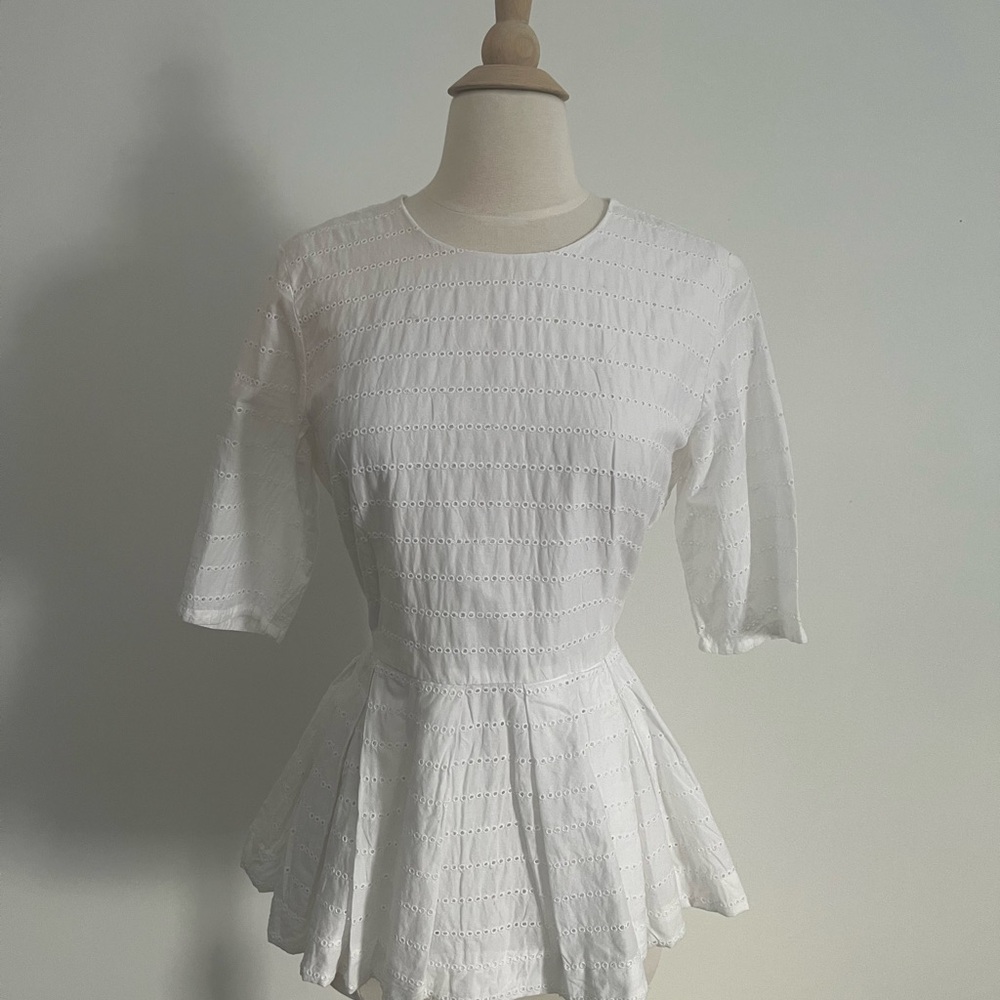 GAP White peplum top size 10